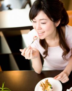 飲食店 女性