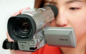 video-camera_1617057c